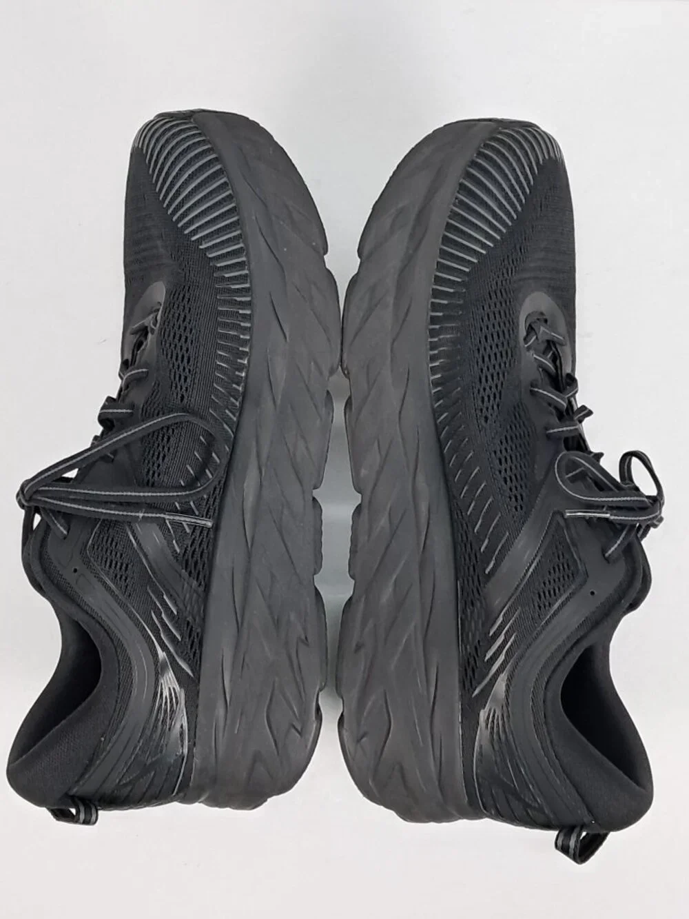 Hoka Bondi 7 Shoes Men 12 4E X-WIDE Black Athletic Cushion Sneakers 1117033 BBLC